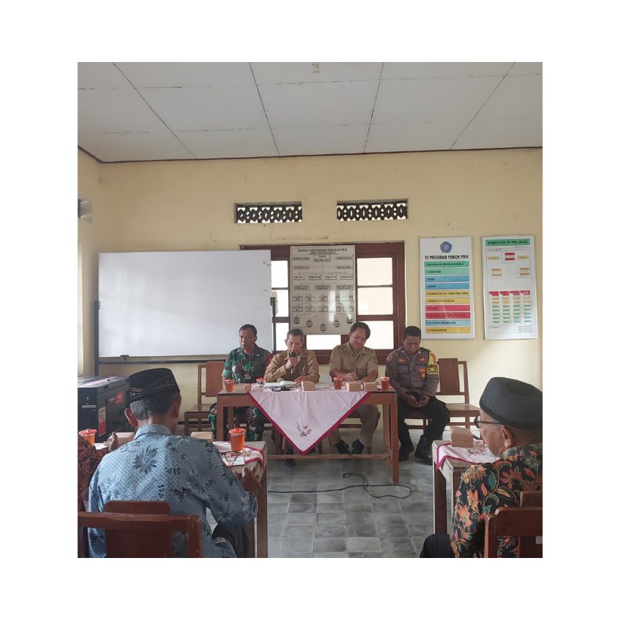 PERSIAPAN MUSIM PANEN, KELOMPOK TANI DAN P3A KALURAHAN TIRTORAHAYU GELAR RAPAT KOORDINASI